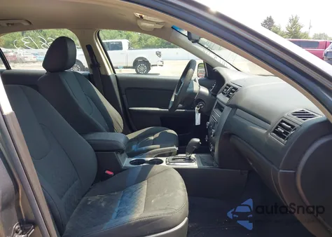 2010 Ford Fusion Se z USA, uszkodzony, nr VIN 3FAHP0HA4AR291069